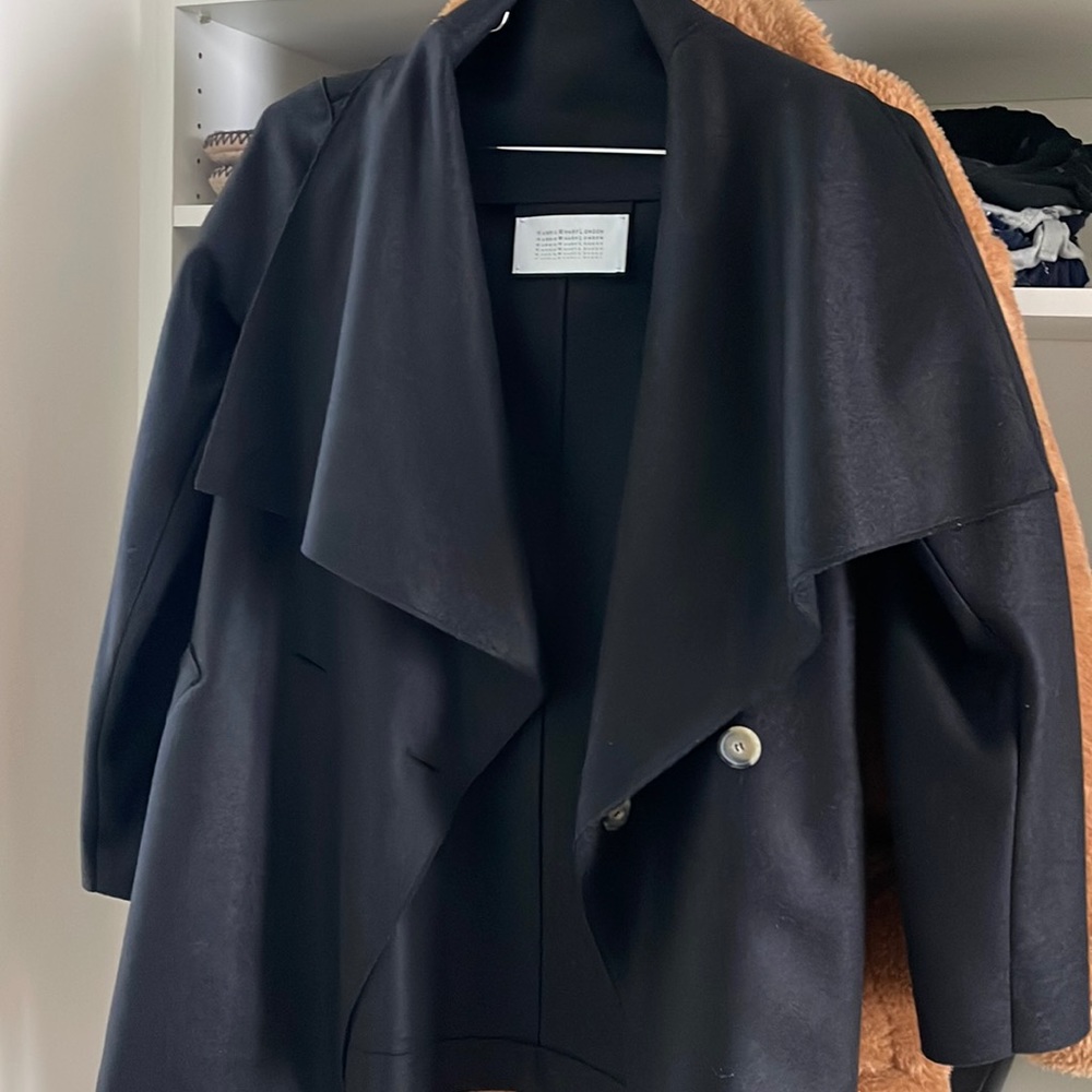 Harris Wharf London Volcano Short Coat in Black 42IT